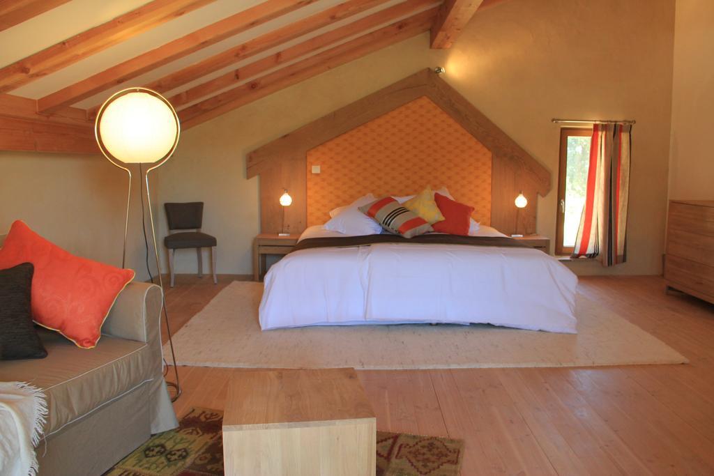 Hollyoaks Estate Otel Saint-Pons-la-Calm Oda fotoğraf