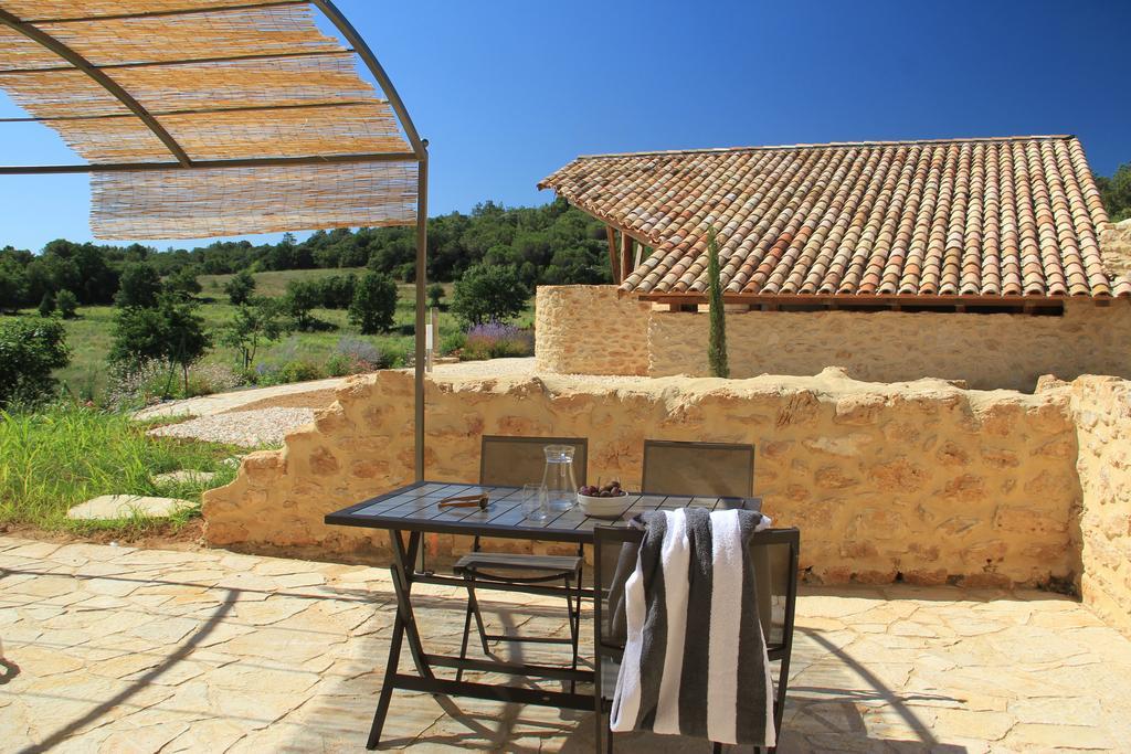 Hollyoaks Estate Otel Saint-Pons-la-Calm Oda fotoğraf