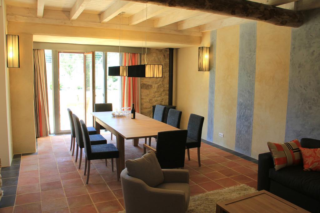 Hollyoaks Estate Otel Saint-Pons-la-Calm Oda fotoğraf